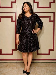 Sparkling Black Sequined V-Neck Dress
