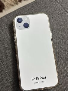 iPhone 15 Plus