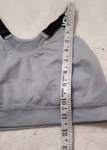 Very Comfortable Sports Bra