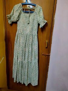 New Green Printed Puff Sleeve Midi Dress