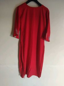Red Kurta
