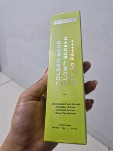Hyphen Golden Hour Glow Screen SPF 50