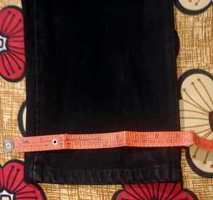 Black Baggy Jeans