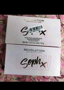 Makeup  Revolution London Face Highlighter Duo.