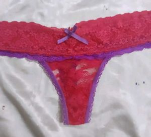 Women's Lace Thong Panty