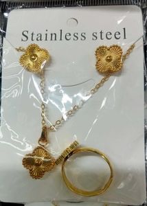any 2 anti turnish pendant, earrings and ring
