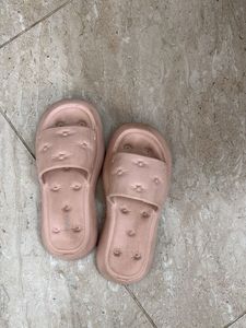 Chic Pink Platform Slides