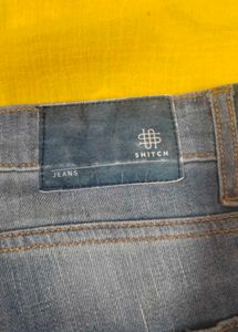 Men's Distressed Blue Jeans
