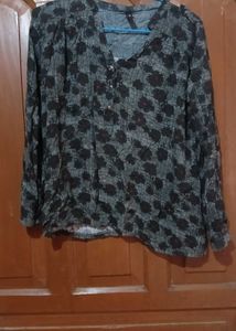 Floral Print Long Sleeve Top