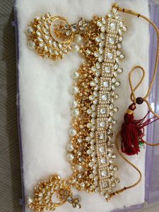 Jwellery Set.. U Can Offer For Price Negotiation