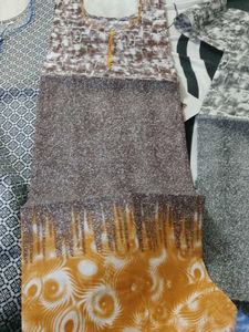 Set of 3 Printed Kurtas