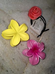 Floral Hair Accessories Set