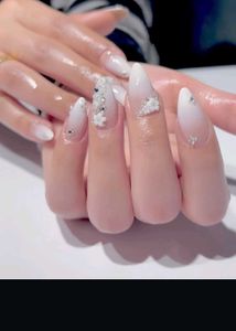 Elegant Pearl White 3D Floral Almond Press-On Nail