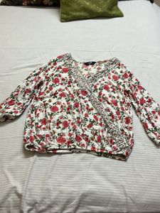 Chic Floral Print Wrap Top