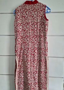 Red Embroidered Kurta