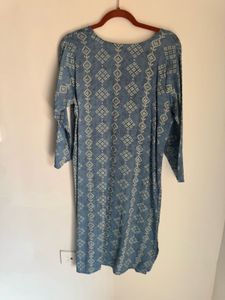 Printed Kurta Set by Prasanthi