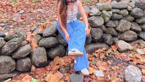 wide leg blue jeans