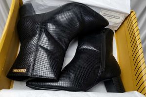 black faux Leather casual Chelsea boots for woman
