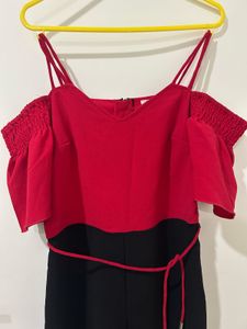 Chic Red-Black Cold Shoulder Jumpsuit- Stalk Buy L