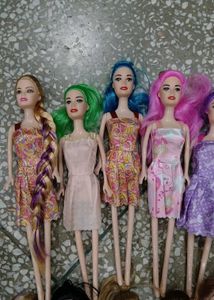 Lot of Fashion Dolls