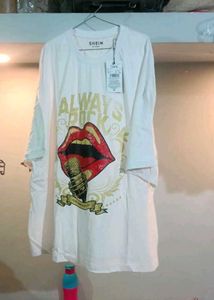 SHEIN White Graphic T-Shirt