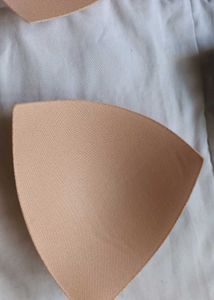 4 set of bra cups , 2 medium ,2 large
