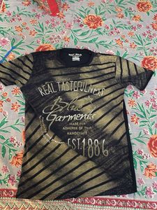 very soft  Men's Graphic T-Shirt