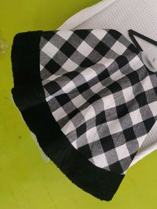 Checkered cape