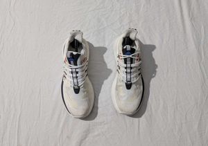 Adidas Bounce Sneakers