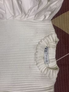 White Puff Sleeve Knit Top