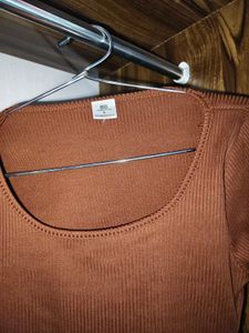 Brown Long bell Sleeve Cropped Top