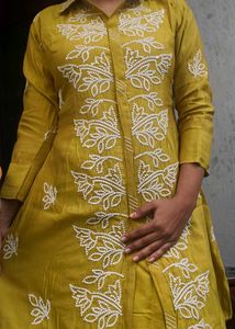 Embroidered Yellow Kurta set (coord se