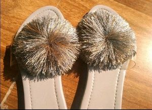 Flats with furr