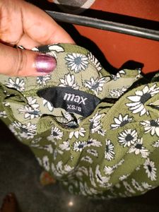 Women Olive Green Tee