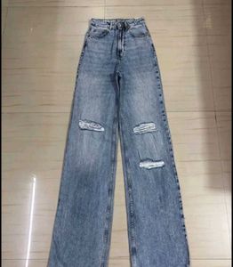 Newly Baggy Ripped Jeans