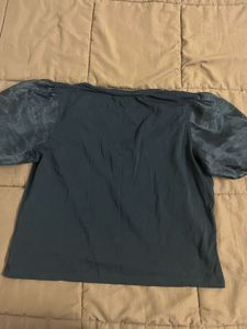 Elle Black Top - Stylish &amp; Trendy