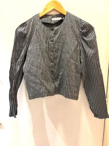 Beautiful Striped  crop shirt