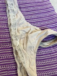 Comfortable Thong Briefs with Lace Trim