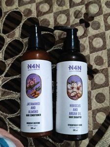 N4N hibiscus and argon oil hair shampoo jatamansi