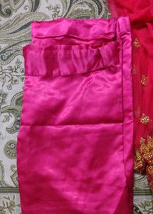 beautiful pink embroidery saree