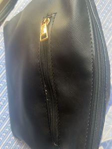 Stylish Black Textured Shoulder Bag