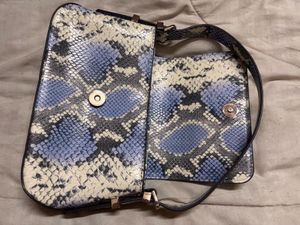 Guess Snakeskin Shoulder Bag