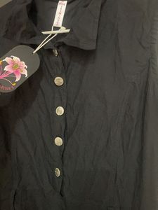Elegant Sleeveless Black Gown