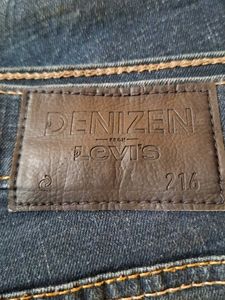 Classic Dark Wash Men's Denim Jeans