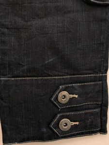 Levi's -Dark blue Wash Cropped Denim Capris