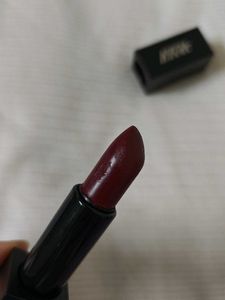 Nykaa Wicked Wine Lipstick