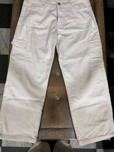Trendy Low-Waist White Cargo Pants | Relaxed Fit 6