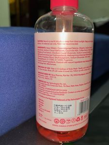 mCaffeine Raspberry Rush Body Wash