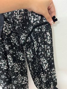 Floral Print Top💕