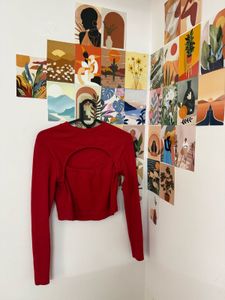 Red Cut-out Long Sleeve Crop Top